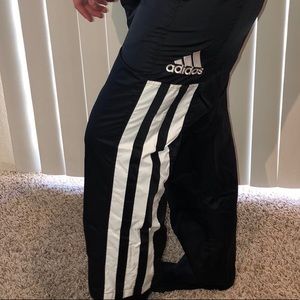 Adidas Black/White Stripe logo sweatpants small